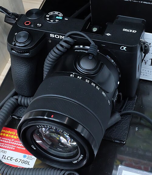 Sony α6700