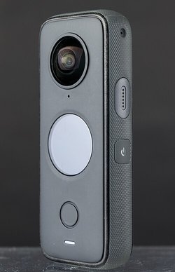 Insta360 ONE X2