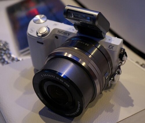 Sony Alpha NEX-5T