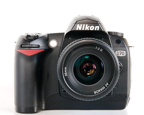 Nikon D70