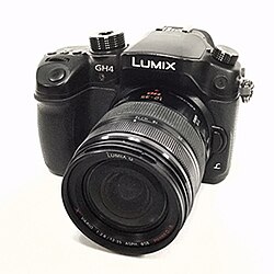Panasonic Lumix DMC-GH4