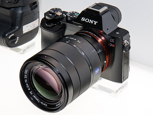 Sony α7R