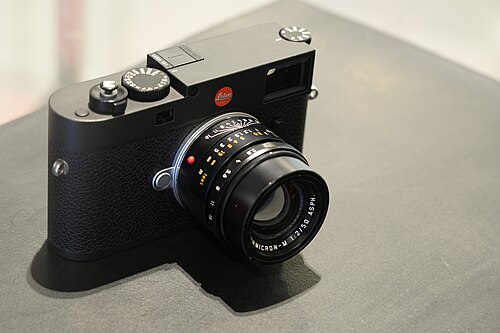 Leica M11