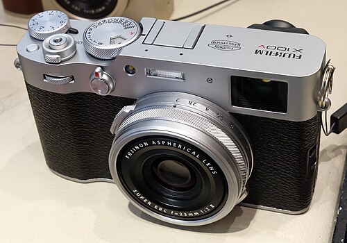 Fujifilm X100V
