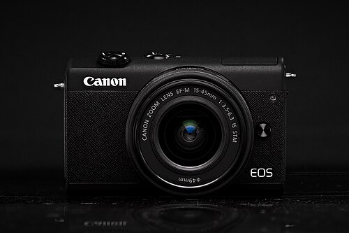 Canon EOS M200