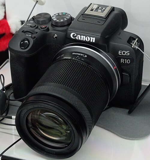 Canon EOS R10