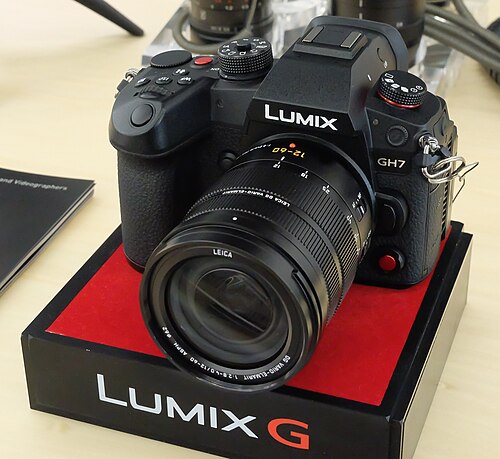 Panasonic Lumix DC-GH7