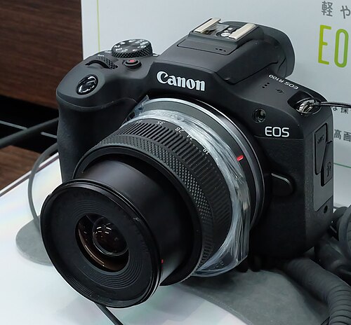 Canon EOS R100