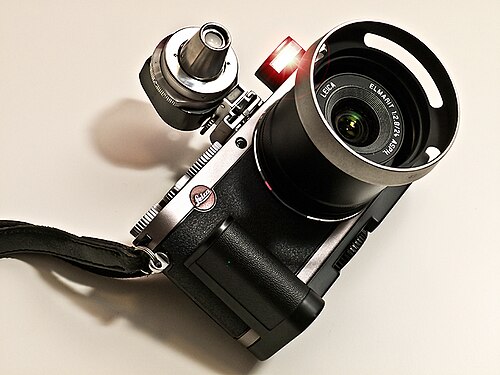 Leica X1