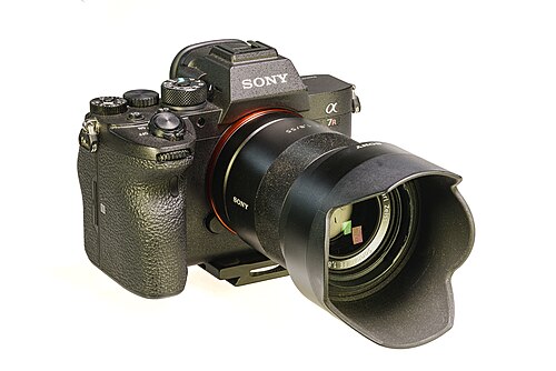 Sony α7R IV